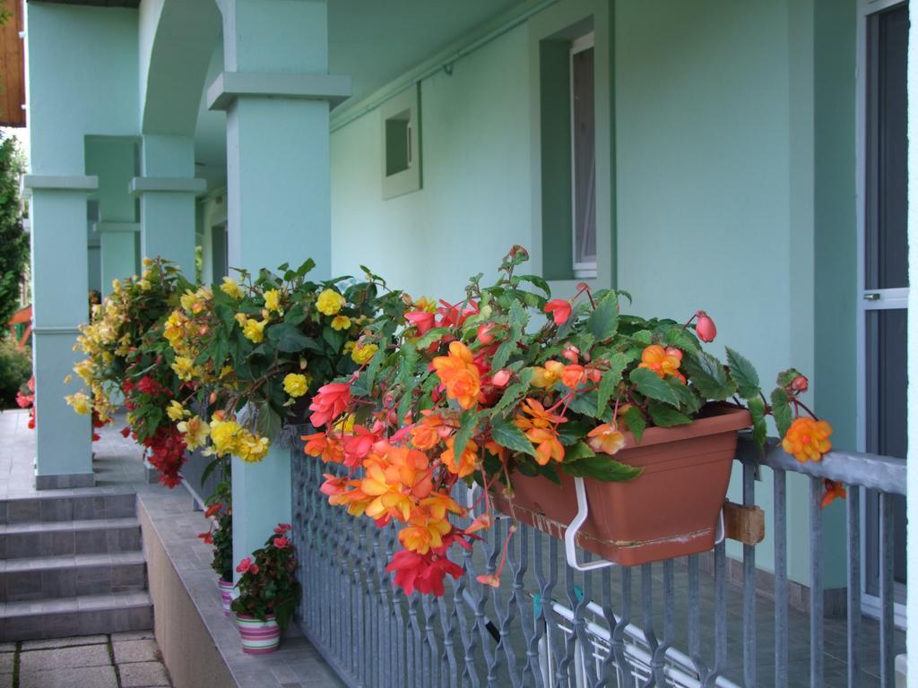 Rajna Apartmanhaz Bogacs Exterior photo